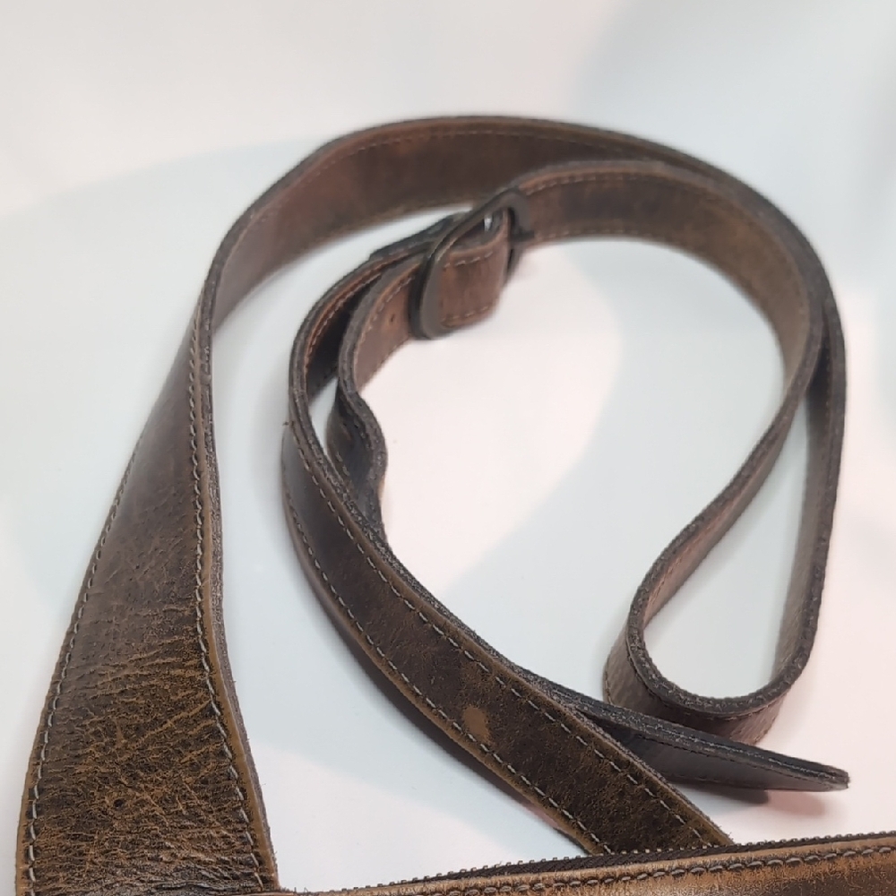 Patricia Nash Sling Messenger Crossbody Bag - Picture 4 of 16